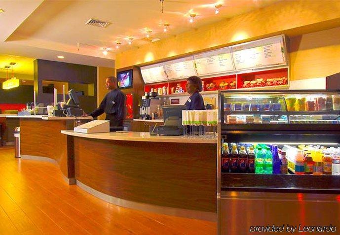Hotel Courtyard By Marriott New York Laguardia Airport Restaurace fotografie